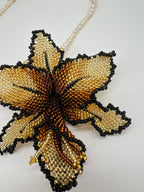 Collar Orquídea Perlas